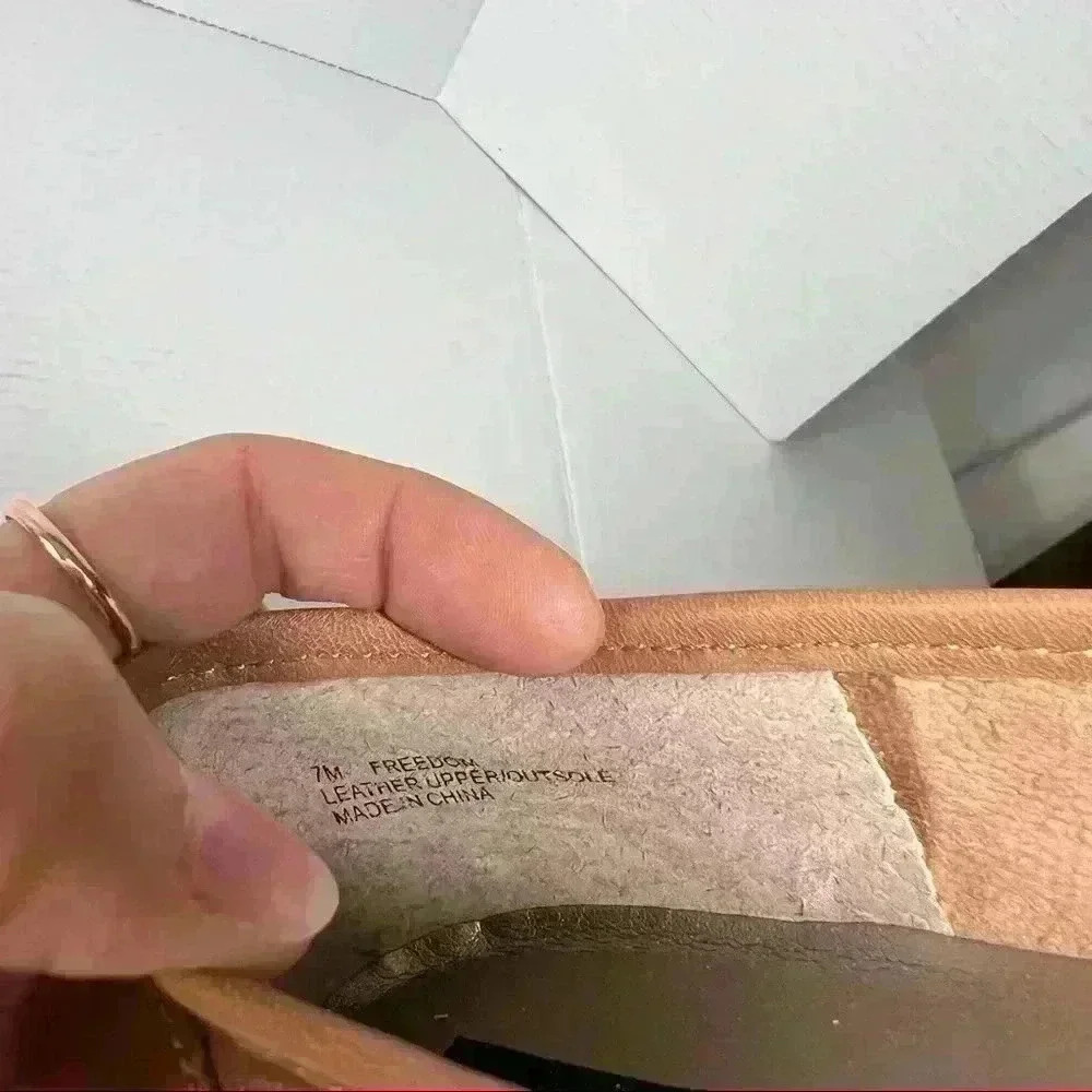 Array Tan Soft Leather Freedom Squared Toes Loafe… - image 6